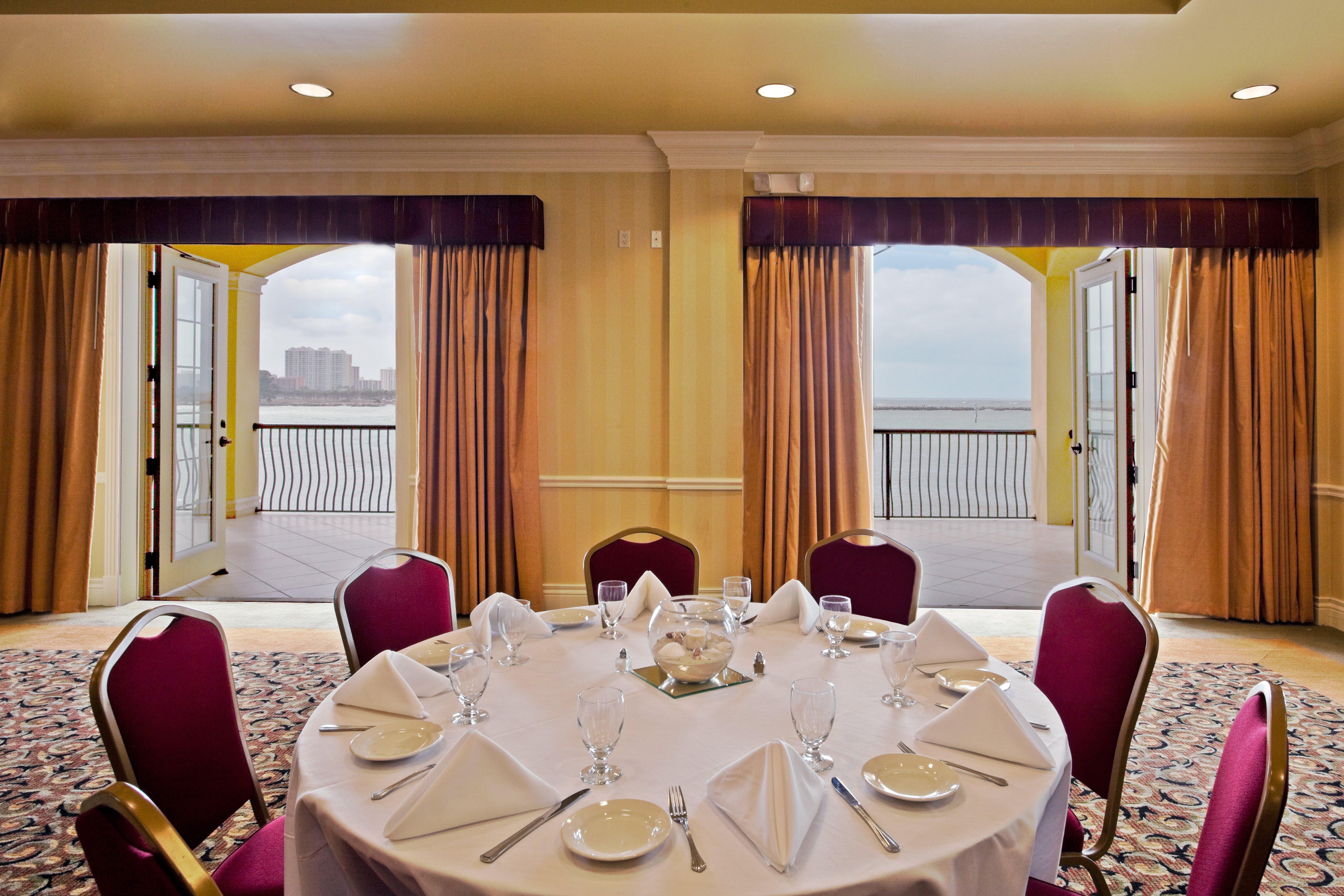 Holiday Inn & Suites Clearwater Beach By Ihg Esterno foto