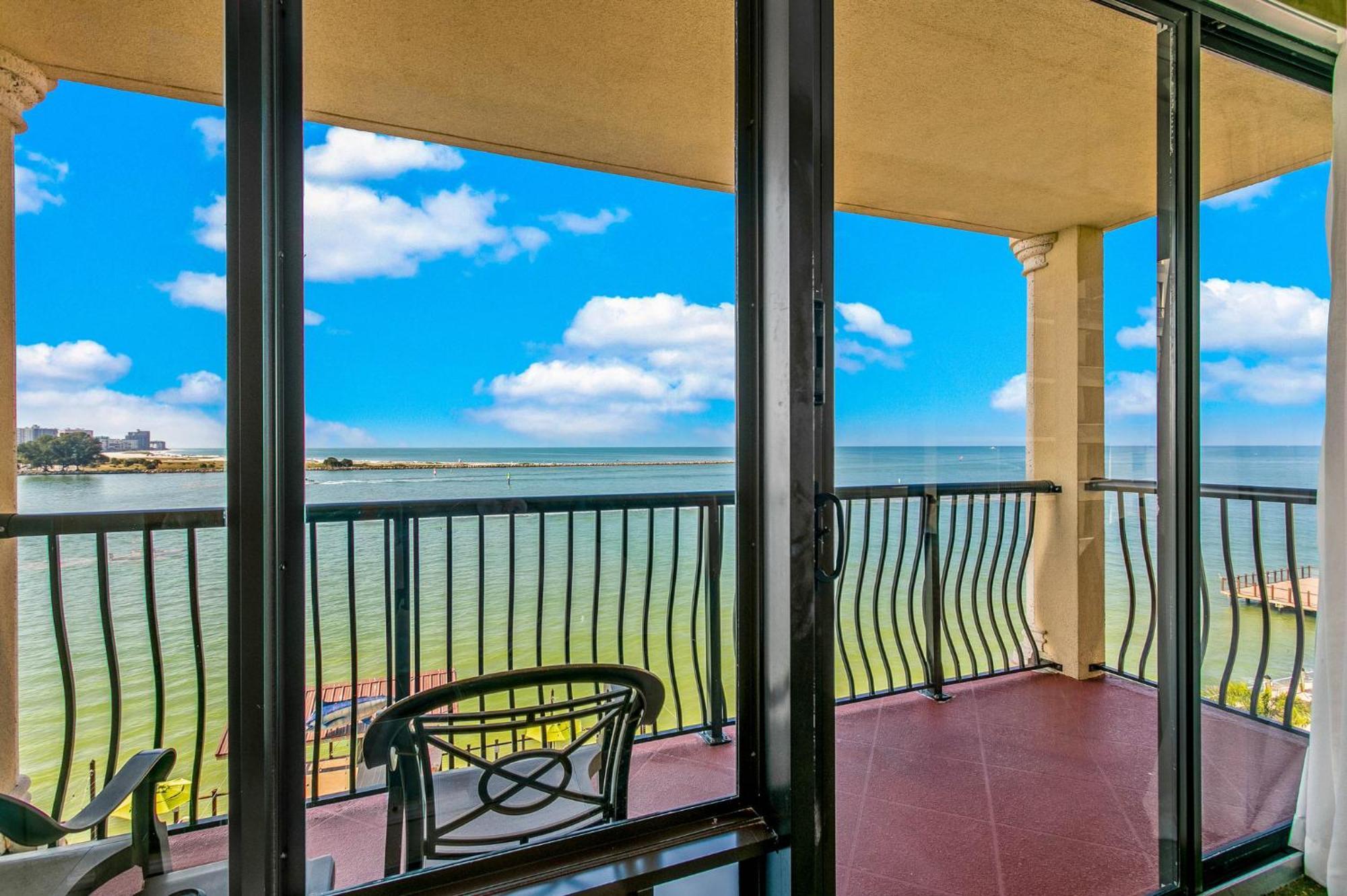Holiday Inn & Suites Clearwater Beach By Ihg Esterno foto