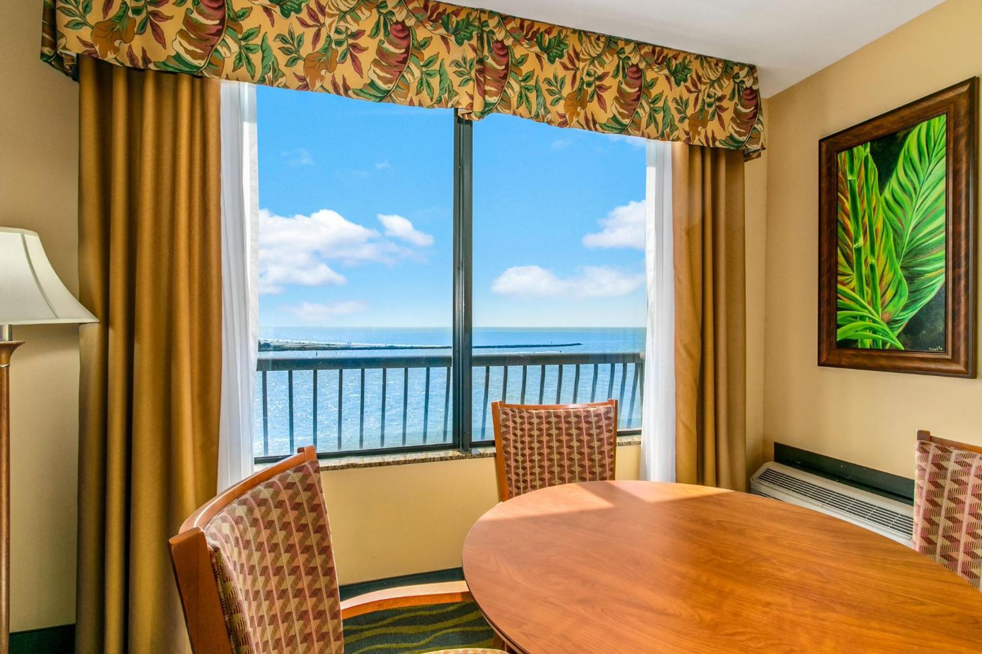 Holiday Inn & Suites Clearwater Beach By Ihg Esterno foto